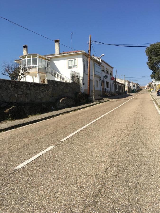 Villa Entre Encinas Moralina Zewnętrze zdjęcie