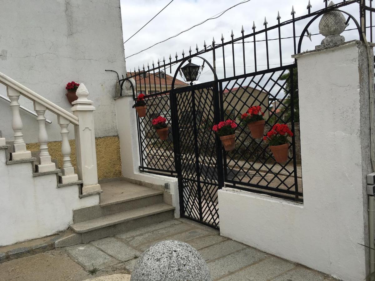 Villa Entre Encinas Moralina Zewnętrze zdjęcie