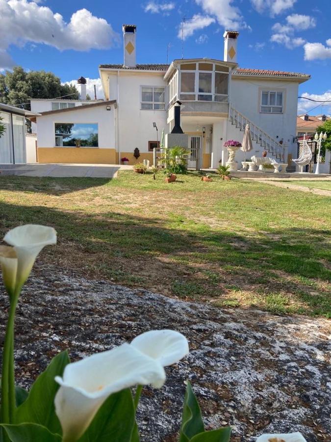 Villa Entre Encinas Moralina Zewnętrze zdjęcie